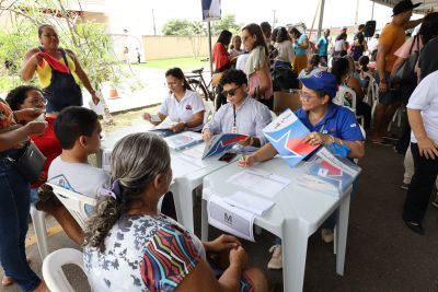 notícia: Governo do Pará entrega mais de 170 títulos de propriedade em Castanhal e Inhangapi