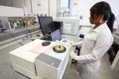 notícia: PCT Guamá incentiva formação de pesquisadores e compromisso com a ciência