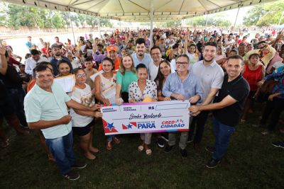 notícia: Estado garante R$ 330 mil em crédito, alimentos e apoio financeiro a famílias de Pacajá  