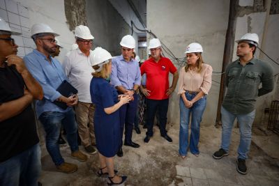 notícia: Governador visita as obras da Unidade de Cuidados Paliativos Oncológicos do HOL