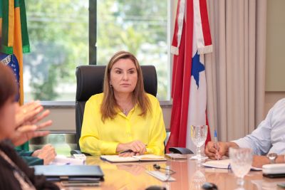 notícia: Governadora sanciona lei de reajuste salarial para servidores do Estado que recebem até R$1320