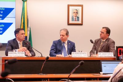 notícia: Pará quer mudar legislação que define valor da conta de luz para consumidores
