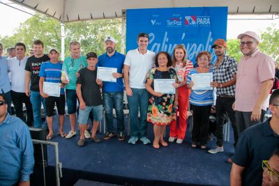 notícia: Estado beneficia pescadores e agricultores de Salinópolis com a entrega de CAF e CAR 