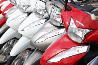 galeria: Governo do Pará entrega Motocicletas a moto-taxistas de oito municípios