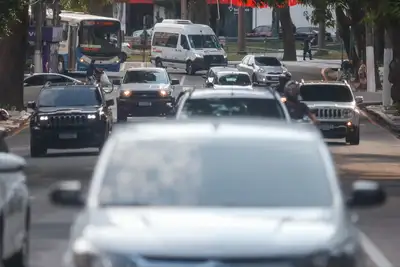notícia: Até dia 30 de junho há descontos do IPVA para veículos com final de placas 77 a 97  