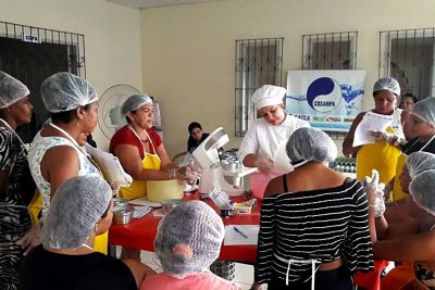 notícia: Cosanpa vai realizar curso de produção de bombons regionais em Alenquer