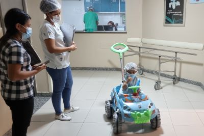 notícia: Crianças são maioria entre pacientes atendidos em cirurgias de otorrino no Hospital Jean Bitar