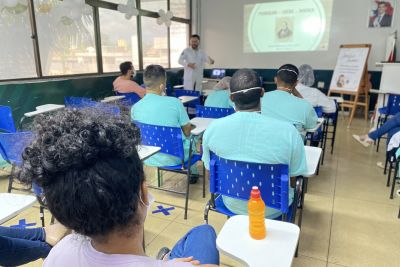 notícia: Síndrome de Burnout é tema de palestra para profissionais do Hospital Metropolitano