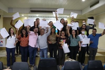 notícia: Santa Casa do Pará apoia servidores da instituição que buscam qualificação