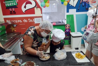 notícia: Projeto ajuda pacientes oncológicos a desvendar os segredos da culinária