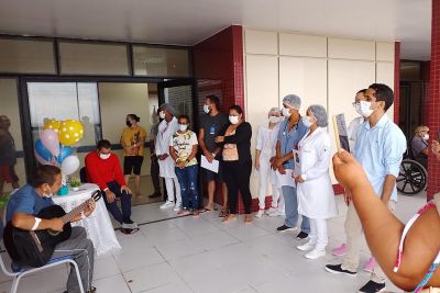 notícia: Festa de aniversário coletivo emociona pacientes internados no Hospital Abelardo Santos, em Belém