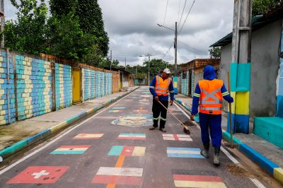 notícia: Em Marituba, no bairro São Francisco, obras do ‘Asfalto Por Todo o Pará’ estão na fase final