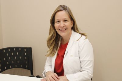 Dra Gisele Maradei, médica ortopedista, responsável pelo projeto