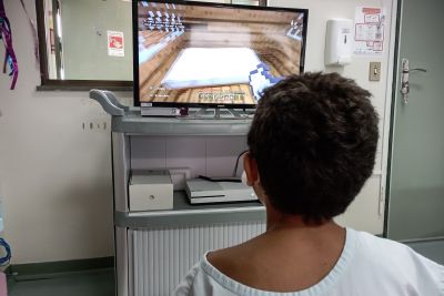 notícia: Regional de Santarém usa videogames como terapia durante tratamento de pacientes