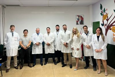 notícia: Programa de residência médica do Hospital Metropolitano forma novos especialistas