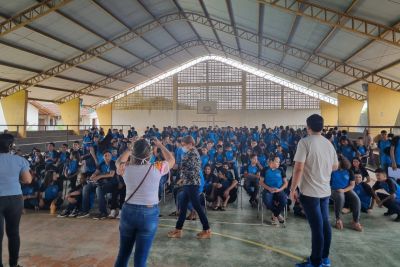 notícia: Escola estadual de Belém celebra Dia do Contador de Histórias com programação lúdica