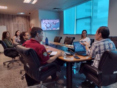 notícia: Técnicos da Adepará conhecem programa de vigilância contra febre aftosa em Rondônia 