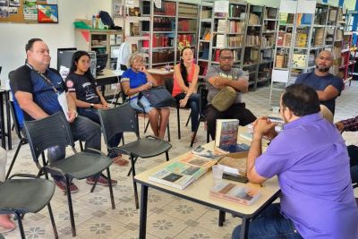 notícia: Editora Pública da Ioepa lançará três obras de autores marajoaras na 26ª Feira do Livro