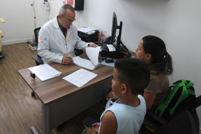 notícia: Comunidade autista do Pará recebe atendimento dos Nateas