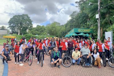 notícia: Alunos da rede pública estadual fazem passeio ciclístico no Parque do Utinga