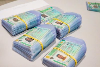 notícia: Mutirão do Detran permite a entrega de 900 carteiras nacionais de habilitação no interior
