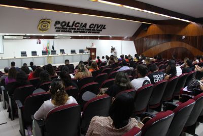 notícia: Encontro da Polícia Civil discute atuação policial no enfrentamento de crimes contra contra crianças no Pará