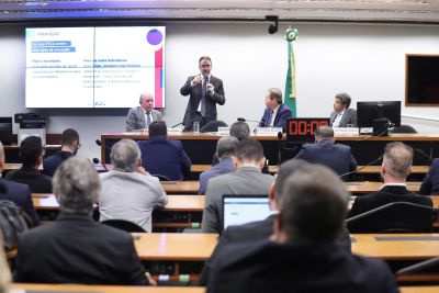 notícia: Sefa Pará debate sobre mineração no contexto da reforma tributária na Comissão de Minas e Energia
