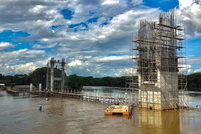 notícia: Obra da ponte sobre o Rio Alto Capim atinge 50% da conclusão dos trabalhos na PA-256