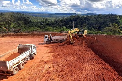 notícia: Obra da PA-370/Transuruará alcança 60 km de conclusão dos serviços com asfalto pronto
