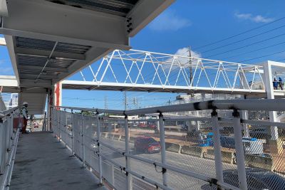 notícia: Obras do BRT Metropolitano avançam com liberação da primeira passarela na BR-316