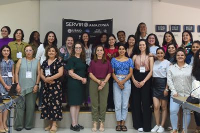 notícia: Na Colômbia, Semas participa de treinamento para mulheres em ferramentas de geotecnologias em engenharia e ciências