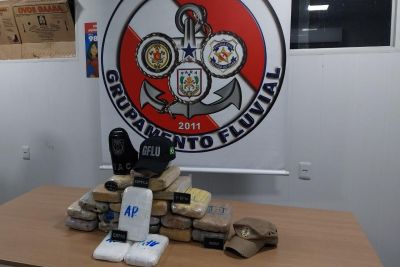 notícia: Segurança Pública apreende mais de 27 quilos de drogas em embarcação no Marajó 