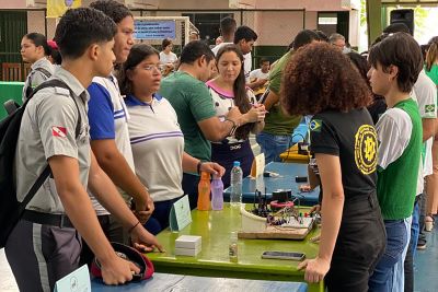 notícia: Estudantes participam da 1ª Mostra de Robótica das Escolas Públicas de Marabá