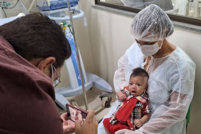 notícia: Regional do Baixo Amazonas promove ensaio fotográfico junino para mães e bebês internados