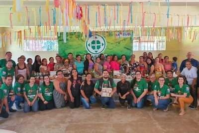 notícia: Centrais de Abastecimento do Pará (Ceasa) forma I turma do projeto 'Cozinha Escola'