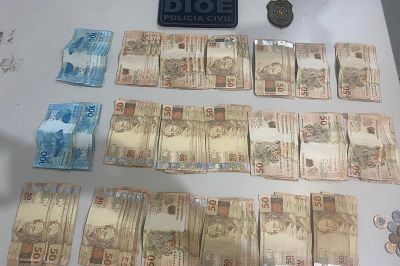 notícia: Homem é preso em flagrante por estelionato após subtrair R$30 mil reais da vítima