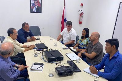 notícia: Codec reúne com gestores de Ipixuna do Pará e aborda desenvolvimento econômico