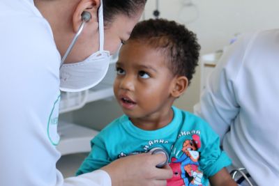 notícia: Trabalho do pediatra é fundamental nos primeiros seis anos de vida