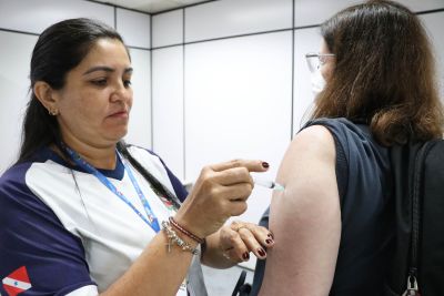 notícia: Posto da Sespa montado no Aeroporto de Belém aplica mais de 1.500 doses de vacinas