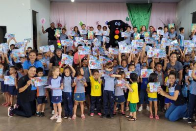 notícia: Escolas públicas de Marituba e Tomé-Açu recebem atividades educativas do Detran