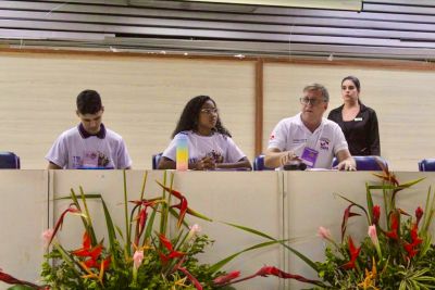 notícia: Conferência discute políticas públicas para crianças e adolescentes do Pará 