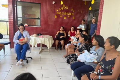 notícia: Abelardo Santos faz Hora do Amamentaço para incentivar aleitamento materno 
