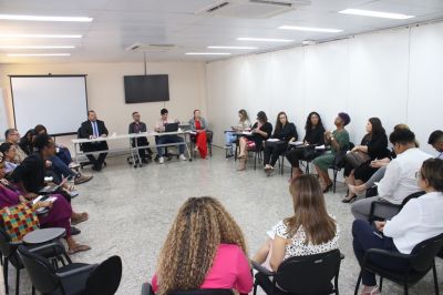 notícia: Semu debate com Ministério Público políticas de educação sobre gênero e etnia no Pará