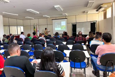 notícia: Ideflor-Bio apresenta em palestra o monitoramento participativo de fauna