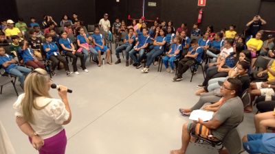 notícia: Em Marituba, UsiPaz promove palestra de prevenção ao suicídio