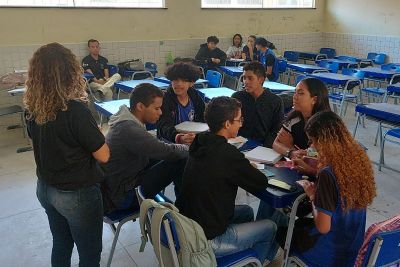 notícia: Estudantes intensificam preparação para exames nacionais de avaliação