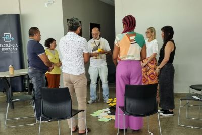notícia: Servidores da Seduc participam de estágio para atuação nos Círculos de Paz