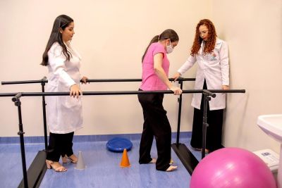 notícia: CHC valoriza atuação do fisioterapeuta na reabilitação dos usuários
