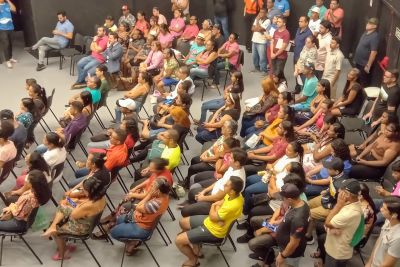 notícia: Em Marituba, Usina da Paz Antônia Corrêa certifica mais de 200 alunos