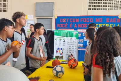notícia: Escola Estadual Oneide Tavares promove Feira do Conhecimento, em Ananindeua